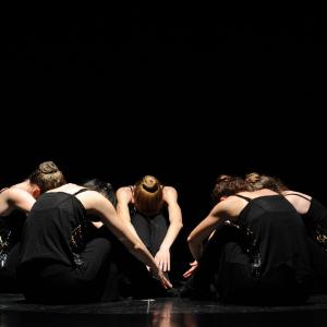 Fotografía de Asociación Tiempo Presente: Arcoiris de estilos - Grupo de Danza Tiempo Presente