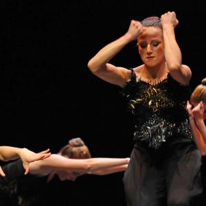 Fotografía de Asociación Tiempo Presente: Arcoiris de estilos - Grupo de Danza Tiempo Presente