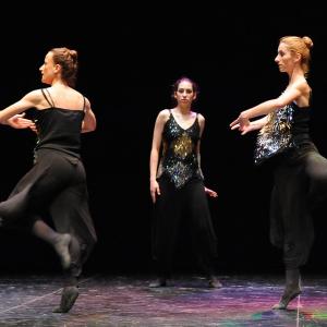 Fotografía de Asociación Tiempo Presente: Arcoiris de estilos - Grupo de Danza Tiempo Presente