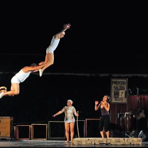Fotografía de Vaivén CD: Cayuco - Vaivén Circo