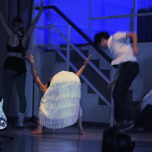 Fotografía de III festival internacional de Teatro Universitario: Zwölf - Aula de teatro de la UGR