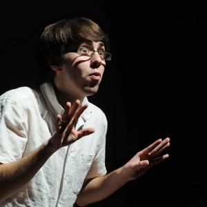 Fotografía de III festival internacional de Teatro Universitario: Zwölf - Aula de teatro de la UGR