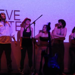Fotografía de III festival internacional de Teatro Universitario: Zwölf - Aula de teatro de la UGR