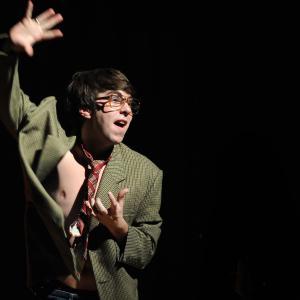 Fotografía de III festival internacional de Teatro Universitario: Zwölf - Aula de teatro de la UGR