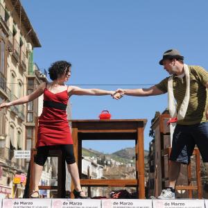 Fotografía de Vaivén: La felicidad en un 2 x 2 (8 de marzo) - Vaivén Circo