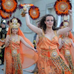Fotografía de Desfiles de Moros y Cristianos (galería 2) - Comparsas de moros y cristianos de Cúllar