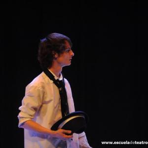 Fotografía de Escuela de Teatro de Granada: El cuerno - Escuela de Teatro de Granada