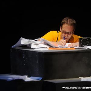 Fotografía de Escuela de Teatro de Granada: El cuerno - Escuela de Teatro de Granada