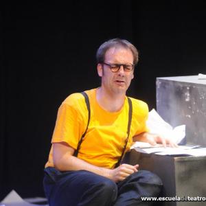 Fotografía de Escuela de Teatro de Granada: El cuerno - Escuela de Teatro de Granada