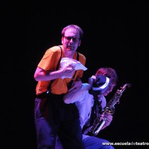 Fotografía de Escuela de Teatro de Granada: El cuerno - Escuela de Teatro de Granada