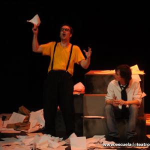 Fotografía de Escuela de Teatro de Granada: El cuerno - Escuela de Teatro de Granada