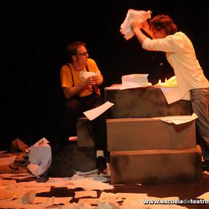 Fotografía de Escuela de Teatro de Granada: El cuerno - Escuela de Teatro de Granada