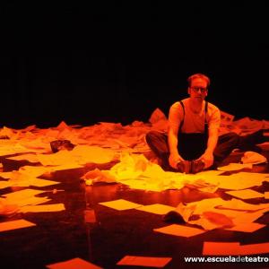 Fotografía de Escuela de Teatro de Granada: El cuerno - Escuela de Teatro de Granada