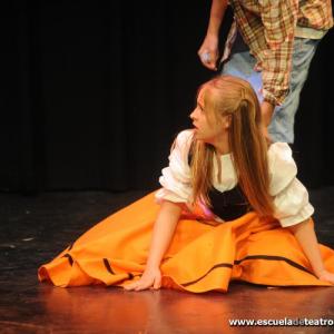 Fotografía de Escuela de teatro de Granada: Beauty in the beast - Escuela de Teatro de Granada