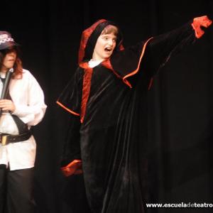 Fotografía de Escuela de teatro de Granada: Des-cuentos clásicos - Escuela de Teatro de Granada