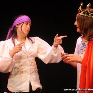 Fotografía de Escuela de teatro de Granada: Des-cuentos clásicos - Escuela de Teatro de Granada
