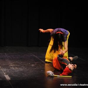 Fotografía de Escuela de teatro de Granada: Des-cuentos clásicos - Escuela de Teatro de Granada