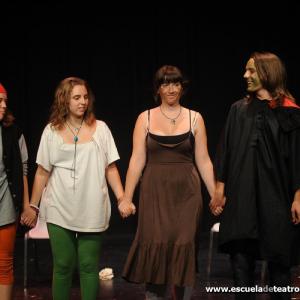 Fotografía de Escuela de teatro de Granada: Des-cuentos clásicos - Escuela de Teatro de Granada