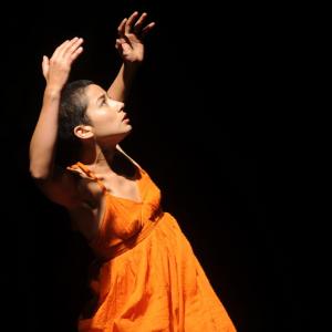 Fotografía de Ensayo Almaa - Conservatorio de Danza