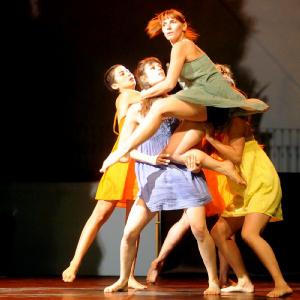 Fotografía de Ensayo Almaa - Conservatorio de Danza