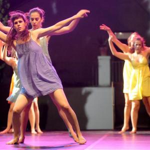 Fotografía de Ensayo Almaa - Conservatorio de Danza
