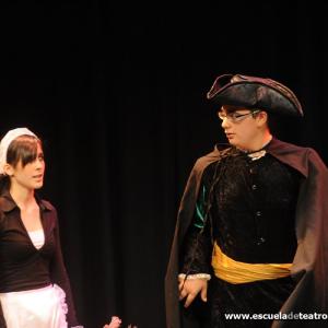 Fotografía de Escuela de Teatro de Granada: Amarillo Moliere - Escuela de Teatro de Granada