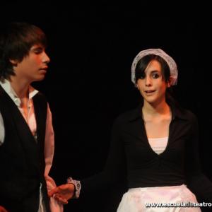 Fotografía de Escuela de Teatro de Granada: Amarillo Moliere - Escuela de Teatro de Granada