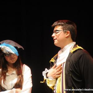 Fotografía de Escuela de Teatro de Granada: Amarillo Moliere - Escuela de Teatro de Granada