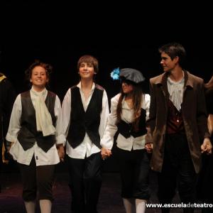 Fotografía de Escuela de Teatro de Granada: Amarillo Moliere - Escuela de Teatro de Granada
