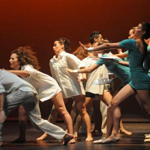 Fotografía de Talleres Danza contemporánea - Conservatorio de Danza