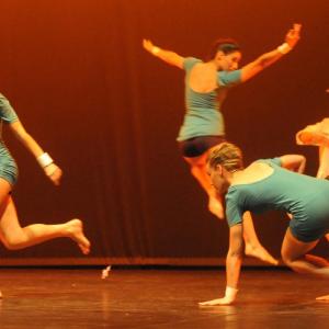 Fotografía de Talleres Danza contemporánea - Conservatorio de Danza