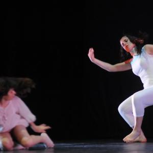 Fotografía de Talleres Danza contemporánea - Conservatorio de Danza