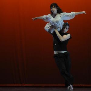 Fotografía de Talleres Danza contemporánea - Conservatorio de Danza