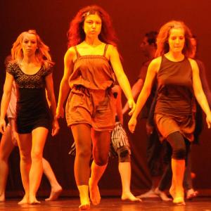 Fotografía de Talleres Danza contemporánea - Conservatorio de Danza