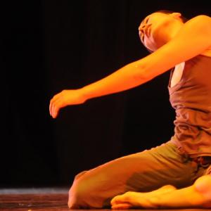 Fotografía de Talleres Danza contemporánea - Conservatorio de Danza