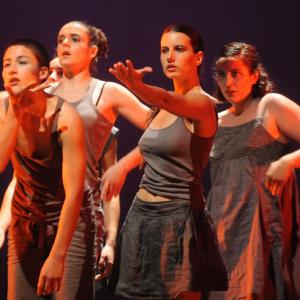 Fotografía de Talleres Danza contemporánea - Conservatorio de Danza
