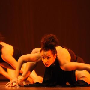 Fotografía de Talleres Danza contemporánea - Conservatorio de Danza