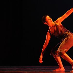 Fotografía de Talleres Danza contemporánea - Conservatorio de Danza