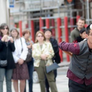 Fotografía de Arte en la calle - La mona y el boquerón