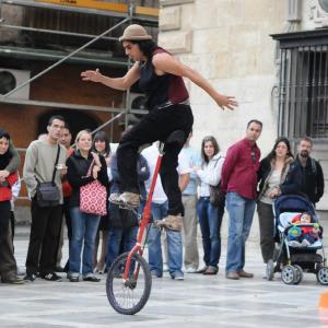 Fotografía de Arte en la calle - La mona y el boquerón