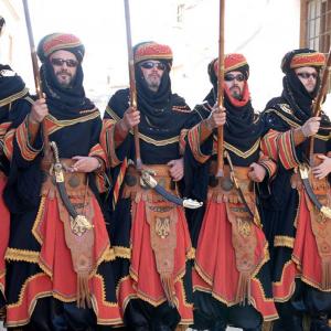 Fotografía de Desfiles de Moros y Cristianos en Cúllar - Comparsas de moros y cristianos de Cúllar