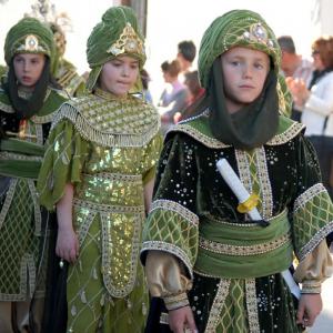 Fotografía de Desfiles de Moros y Cristianos en Cúllar - Comparsas de moros y cristianos de Cúllar