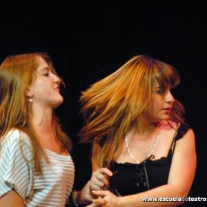 Fotografía de Escuela de Teatro de Granada: Parada y sorpresa (2) - Escuela de Teatro de Granada