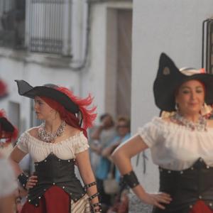 Fotografía de Desfiles de Moros y Cristianos en Cúllar 2006 (2) - Comparsas de moros y cristianos de Cúllar