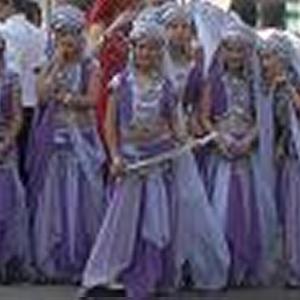 Fotografía de Desfiles de Moros y Cristianos en Cúllar 2006 (2) - Comparsas de moros y cristianos de Cúllar